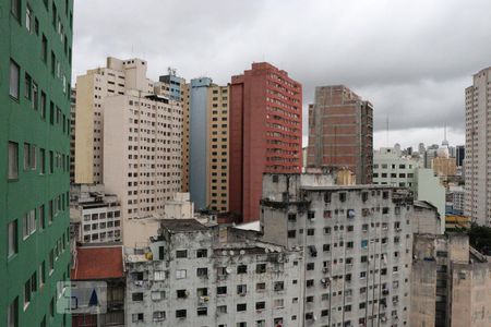 Vista do Quarto de apartamento para alugar com 1 quarto, 32m² em Sé, São Paulo