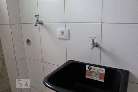 Banheiro de apartamento para alugar com 1 quarto, 32m² em Sé, São Paulo