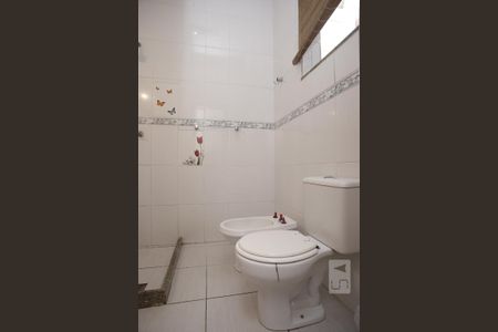 Casa para alugar com 110m², 3 quartos e 2 vagasBanheiro