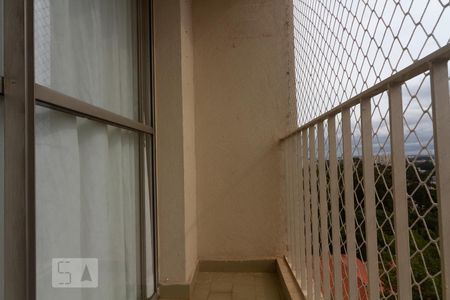 Sacada de apartamento para alugar com 3 quartos, 81m² em Vila Albano, São Paulo