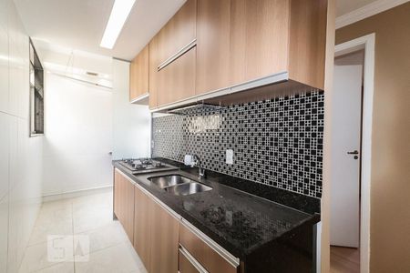 Apartamento à venda com 80m², 2 quartos e sem vagaCozinha e Área de Serviço