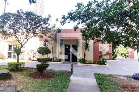 Apartamento para alugar com 49m², 2 quartos e 1 vagaÁrea comum - Salão de festas