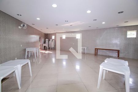 Apartamento para alugar com 49m², 2 quartos e 1 vagaÁrea comum - Salão de festas