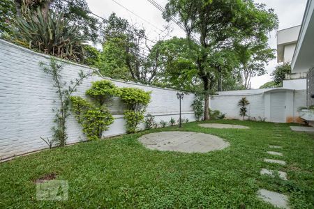 Casa para alugar com 250m², 3 quartos e 3 vagasJardim