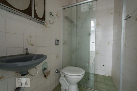 Casa para alugar com 250m², 3 quartos e 3 vagasBanheiro de Serviço