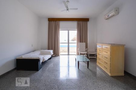 Sala / Quarto de apartamento para alugar com 1 quarto, 85m² em Tijuca, Rio de Janeiro