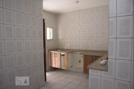 Apartamento para alugar com 70m², 3 quartos e 2 vagasCozinha