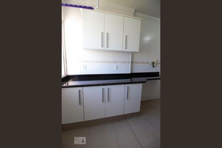Apartamento à venda com 59m², 2 quartos e 1 vagaCozinha - Armários