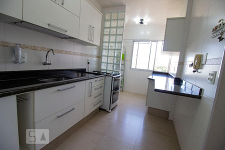 Apartamento à venda com 59m², 2 quartos e 1 vagaCozinha e Área de Serviço