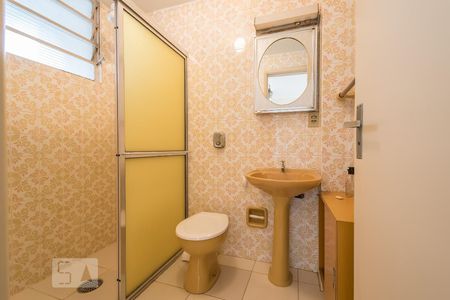 Banheiro de apartamento à venda com 1 quarto, 55m² em Jardim Aeroporto, São Paulo