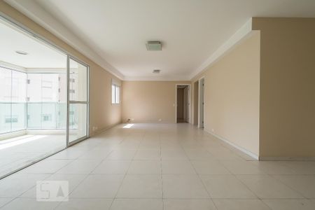 Apartamento para alugar com 110m², 2 quartos e 2 vagas Apartamento para alugar com 110m², 2 quartos e 2 vagasSala
