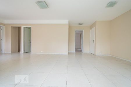 Apartamento para alugar com 110m², 2 quartos e 2 vagas Apartamento para alugar com 110m², 2 quartos e 2 vagasSala