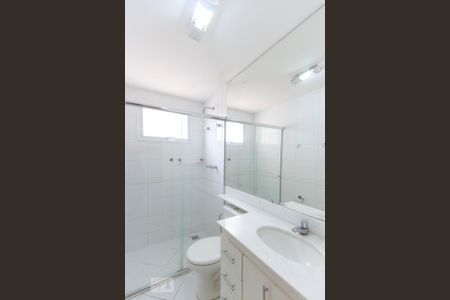 Banheiro suite de apartamento para alugar com 2 quartos, 70m² em Chácara Primavera, Campinas
