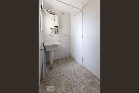Apartamento para alugar com 70m², 2 quartos e 2 vagasarea de serviço