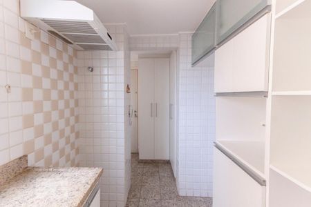 cozinha de apartamento para alugar com 2 quartos, 70m² em Chácara Primavera, Campinas