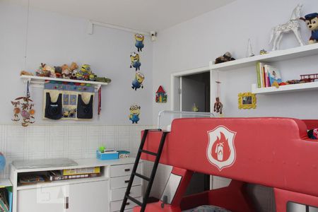 quarto 2 de apartamento à venda com 3 quartos, 280m² em Tijuca, Rio de Janeiro