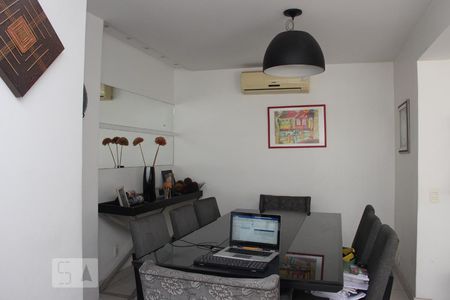 Apartamento à venda com 280m², 3 quartos e 1 vagasala