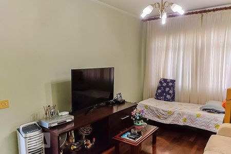 Sala de casa à venda com 3 quartos, 179m² em Cupecê, São Paulo