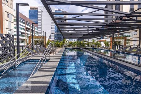 Studio à venda com 40m², 1 quarto e 1 vagaPiscina