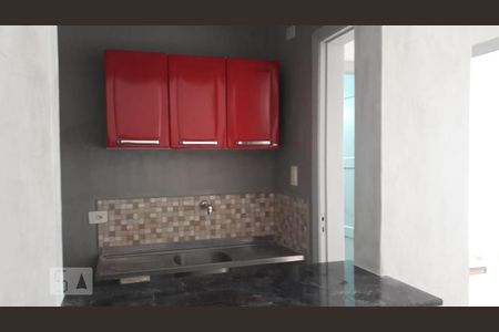 Cozinha de apartamento para alugar com 1 quarto, 50m² em Bela Vista, São Paulo