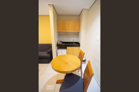 sala / cozinha de apartamento à venda com 1 quarto, 33m² em Santana, São Paulo