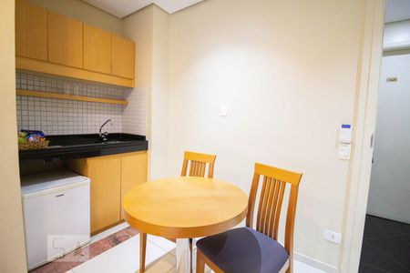 sala / cozinha de apartamento à venda com 1 quarto, 33m² em Santana, São Paulo
