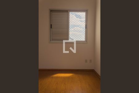 Apartamento à venda com 67m², 2 quartos e 1 vagaQuarto 2