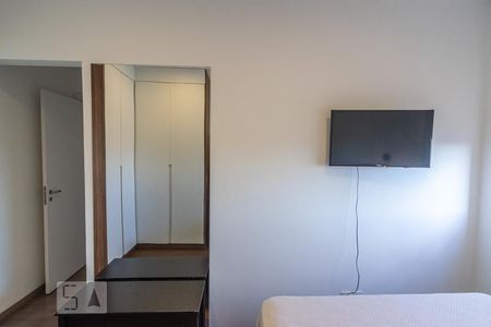 Apartamento para alugar com 70m², 2 quartos e 1 vagaSuíte