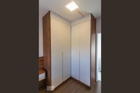 Apartamento para alugar com 70m², 2 quartos e 1 vagaSuíte