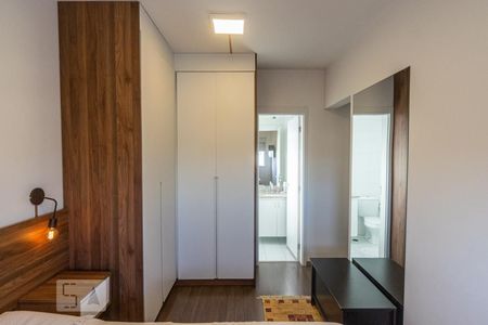 Apartamento para alugar com 70m², 2 quartos e 1 vagaSuíte