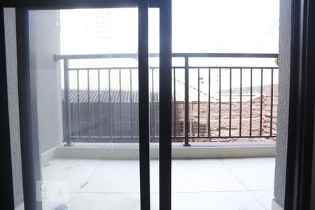 Varanda de kitnet/studio para alugar com 1 quarto, 25m² em Centro, São Paulo