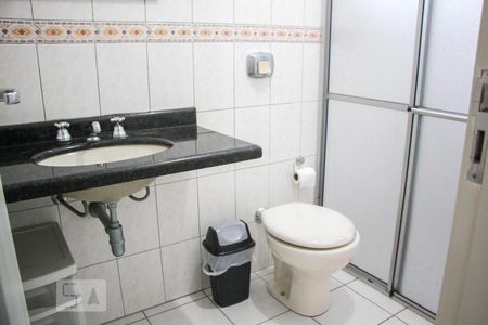 Apartamento para alugar com 100m², 3 quartos e 1 vagaBanheiro Corredor