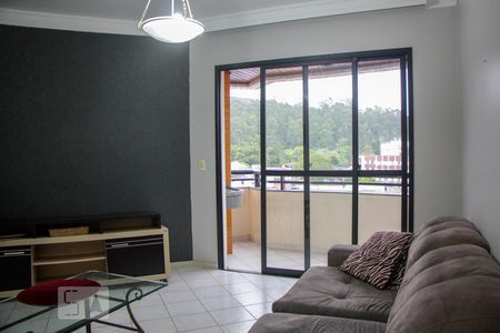 Sala de apartamento para alugar com 3 quartos, 100m² em Trindade, Florianópolis