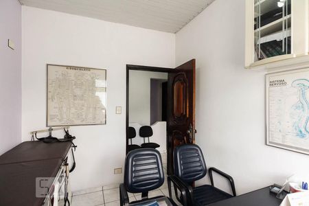 Casa à venda com 120m², 6 quartos e 2 vagasQuarto 3 