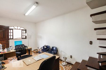 Casa à venda com 120m², 6 quartos e 2 vagasSala Sobrado 2