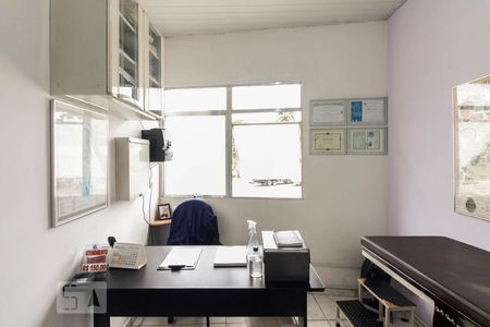 Casa à venda com 120m², 6 quartos e 2 vagasQuarto 3