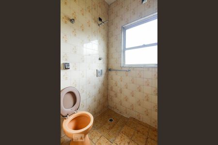 Casa à venda com 120m², 6 quartos e 2 vagasBanheiro 