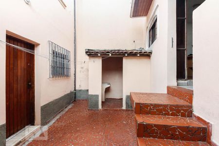 Casa à venda com 120m², 6 quartos e 2 vagasQuintal 