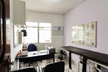 Casa à venda com 120m², 6 quartos e 2 vagasQuarto 3 