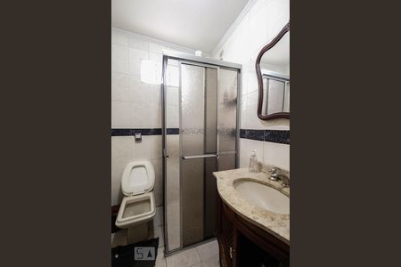 Casa à venda com 120m², 6 quartos e 2 vagasBanheiro Sobrado 2