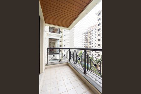 Sacada de apartamento para alugar com 3 quartos, 74m² em Jardim Peri Peri, São Paulo