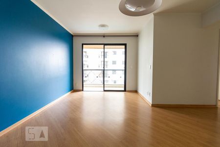 Sala de apartamento para alugar com 3 quartos, 74m² em Jardim Peri Peri, São Paulo