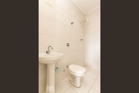 Casa de condomínio para alugar com 80m², 3 quartos e 3 vagasBanheiro suíte 2