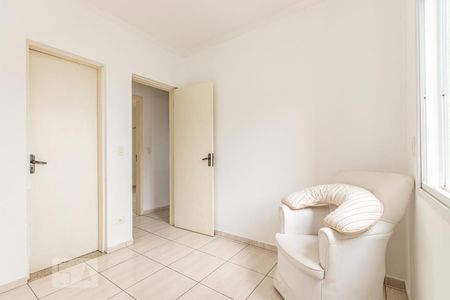 Casa de condomínio para alugar com 80m², 3 quartos e 3 vagasSuíte 2