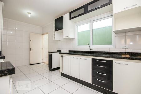 Casa de condomínio para alugar com 80m², 3 quartos e 3 vagasCozinha