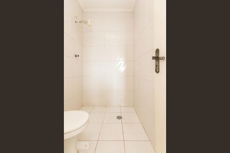 Casa de condomínio para alugar com 80m², 3 quartos e 3 vagasBanheiro suíte 2