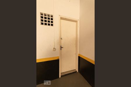 Casa de condomínio para alugar com 80m², 3 quartos e 3 vagasDepósito garagem 