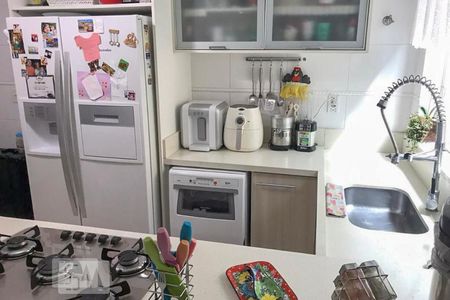 Cozinha de casa à venda com 3 quartos, 120m² em Vila Oratório, São Paulo