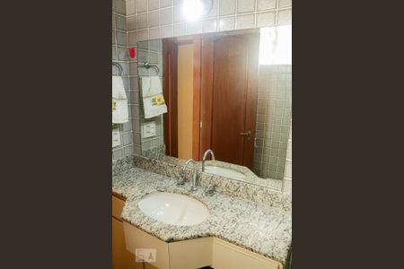 Apartamento à venda com 104m², 3 quartos e 1 vagabanheiro da suíte