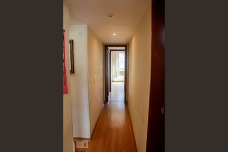 Apartamento à venda com 104m², 3 quartos e 1 vagacorredor